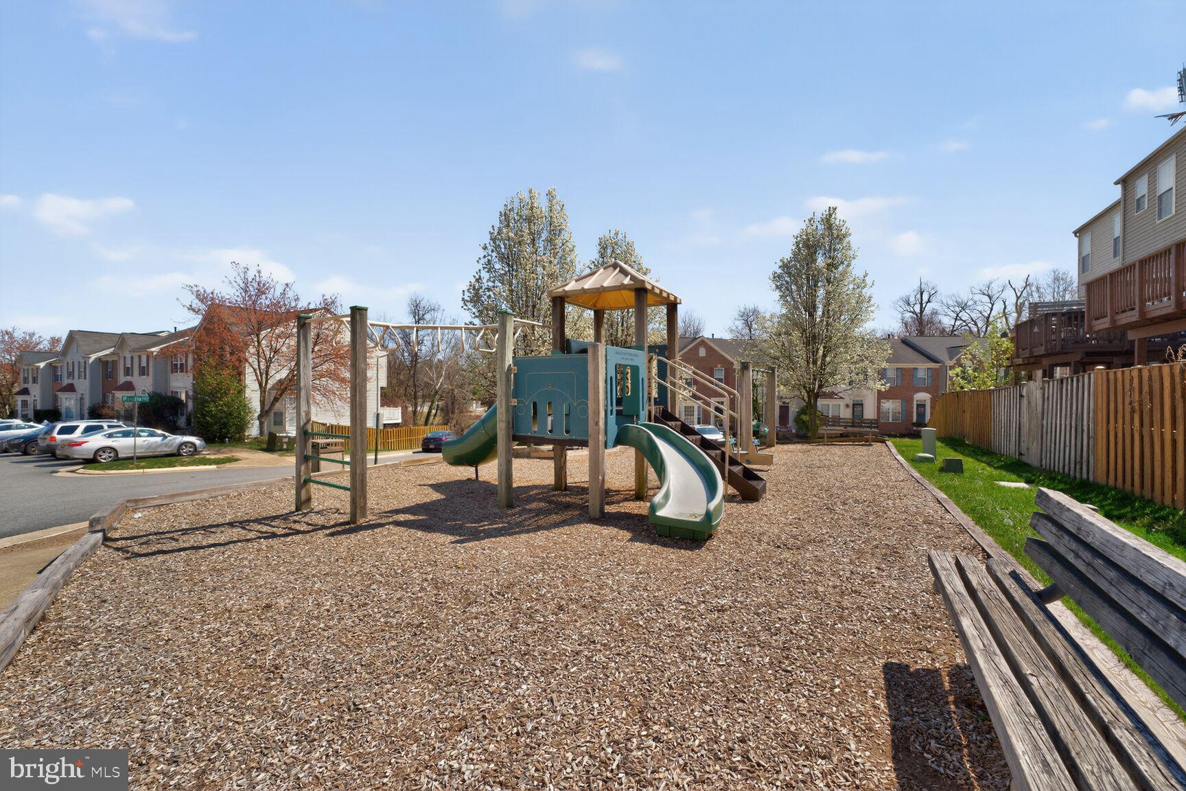 1252 CORBETT PLACE