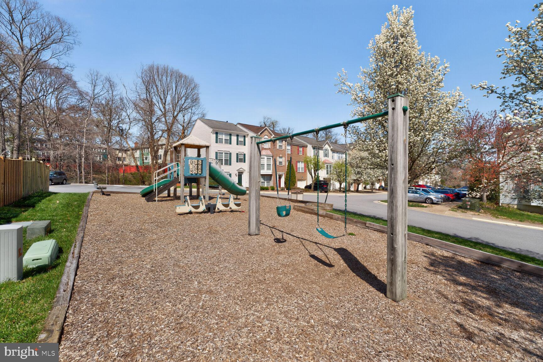 1252 CORBETT PLACE