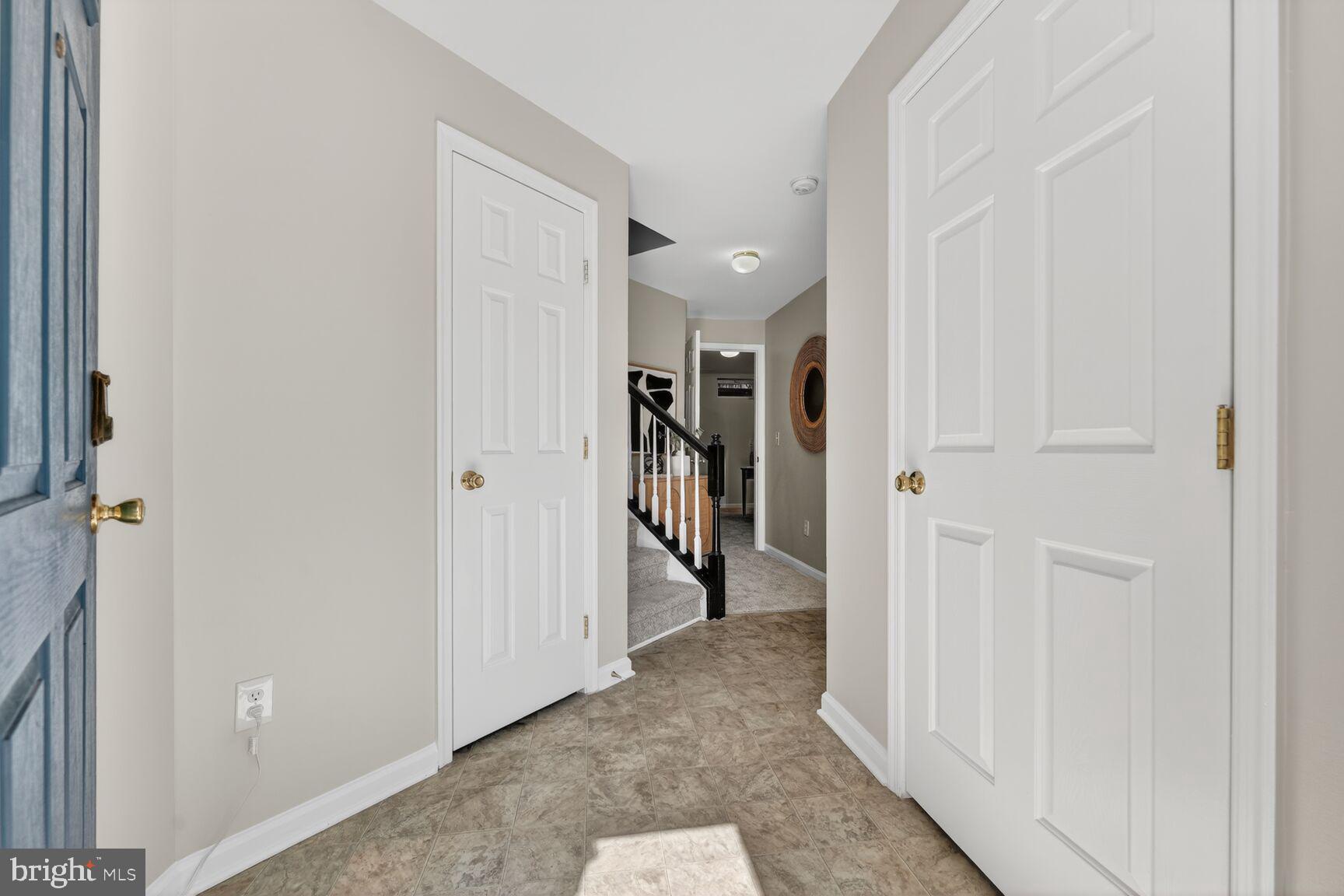 1252 CORBETT PLACE