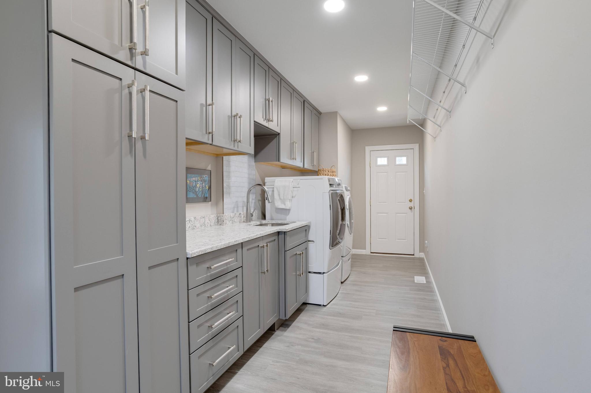 8072 COUNSELOR ROAD