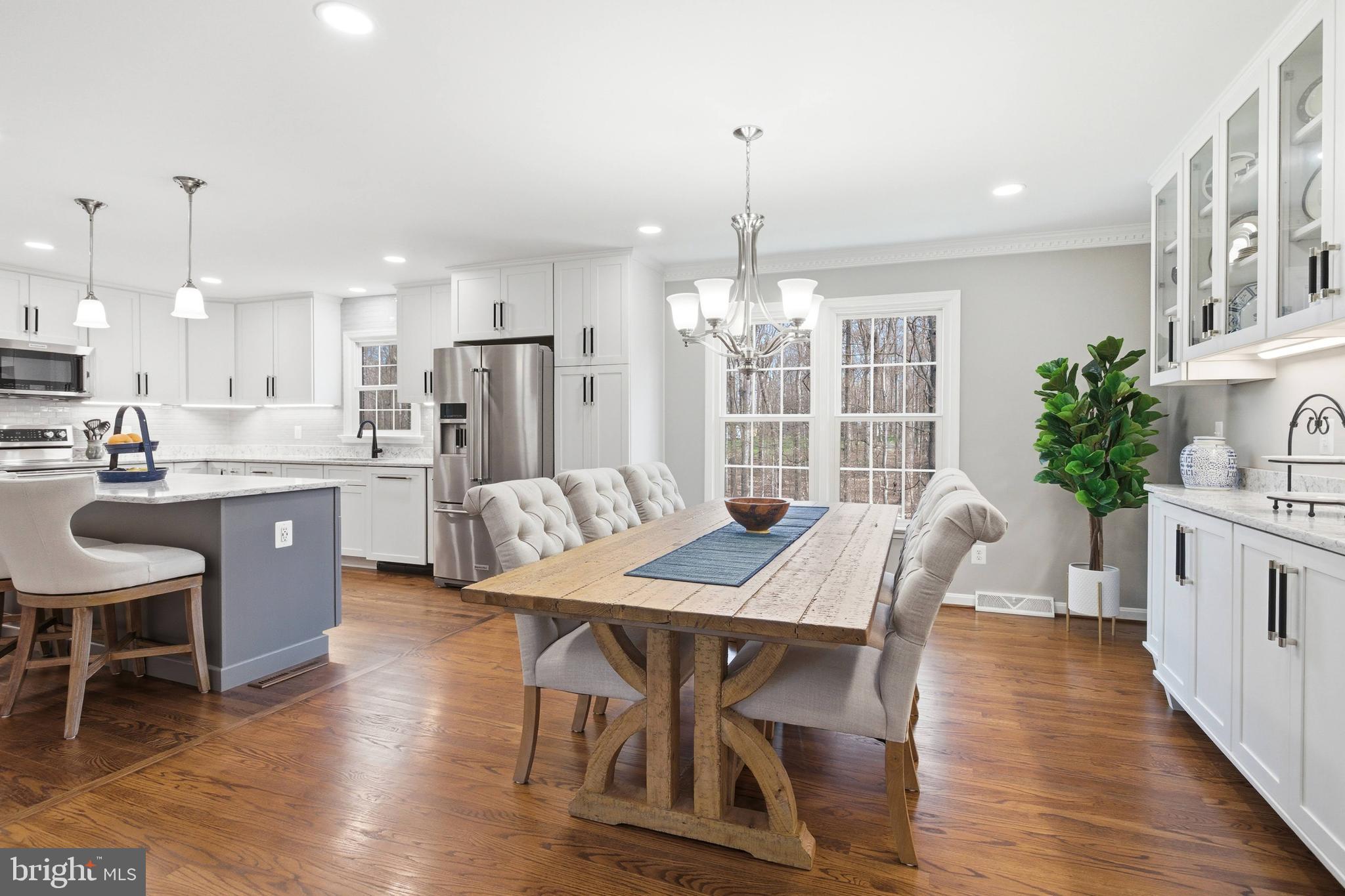 8072 COUNSELOR ROAD