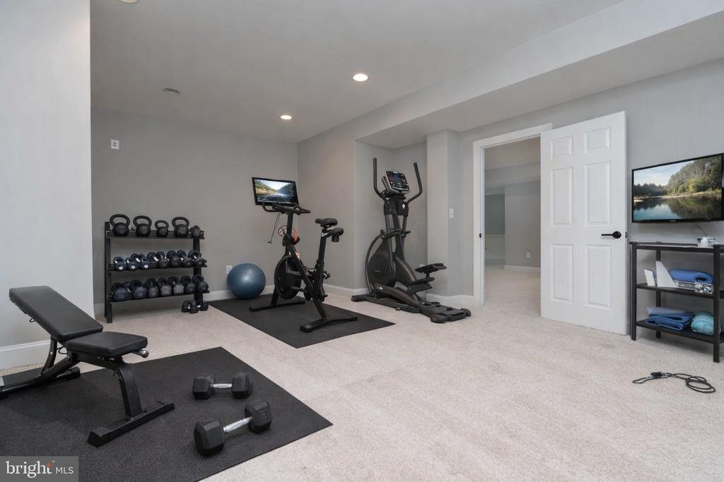 15050 DORAL PLACE