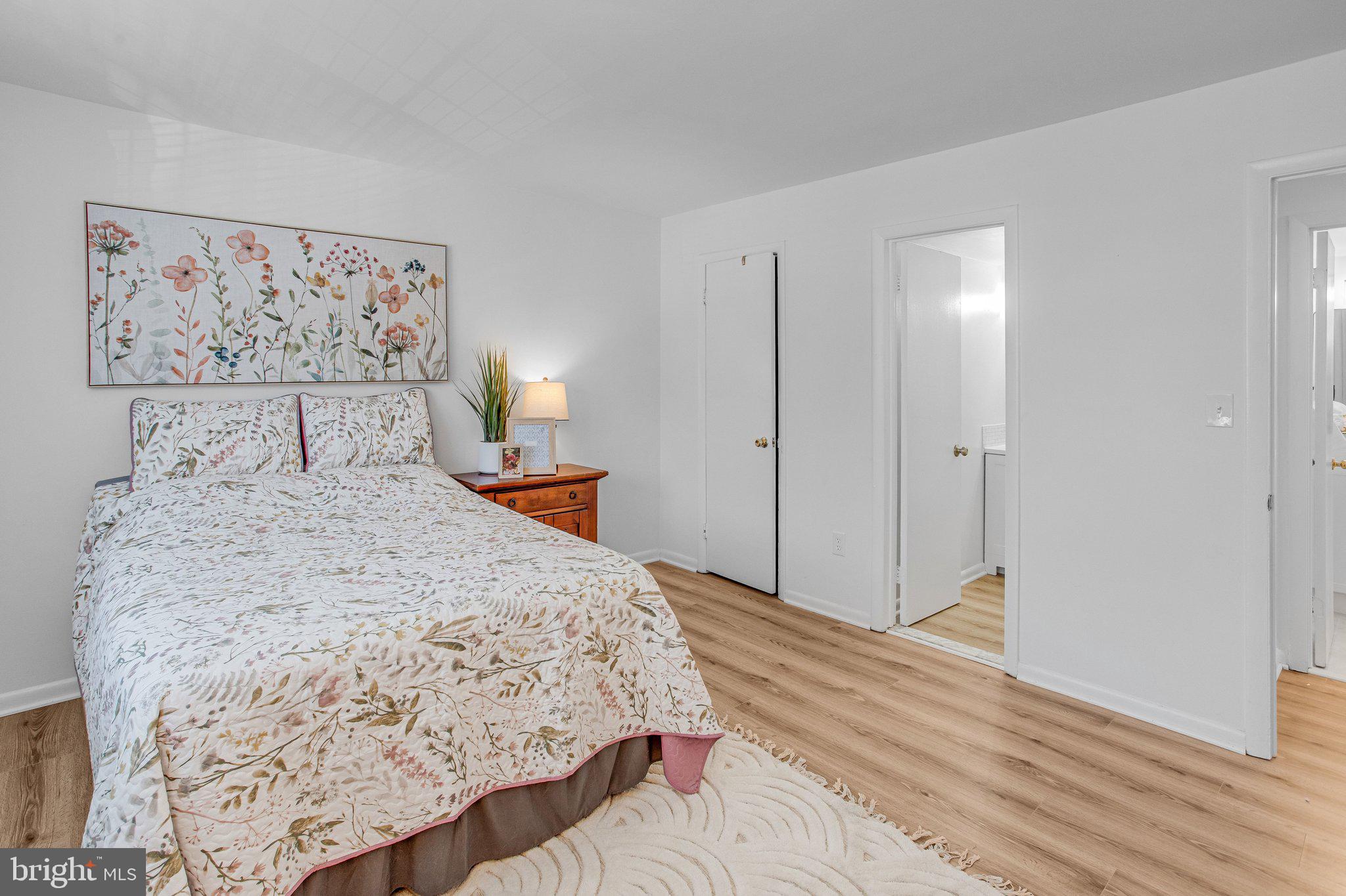 1521 COLONIAL DRIVE 201