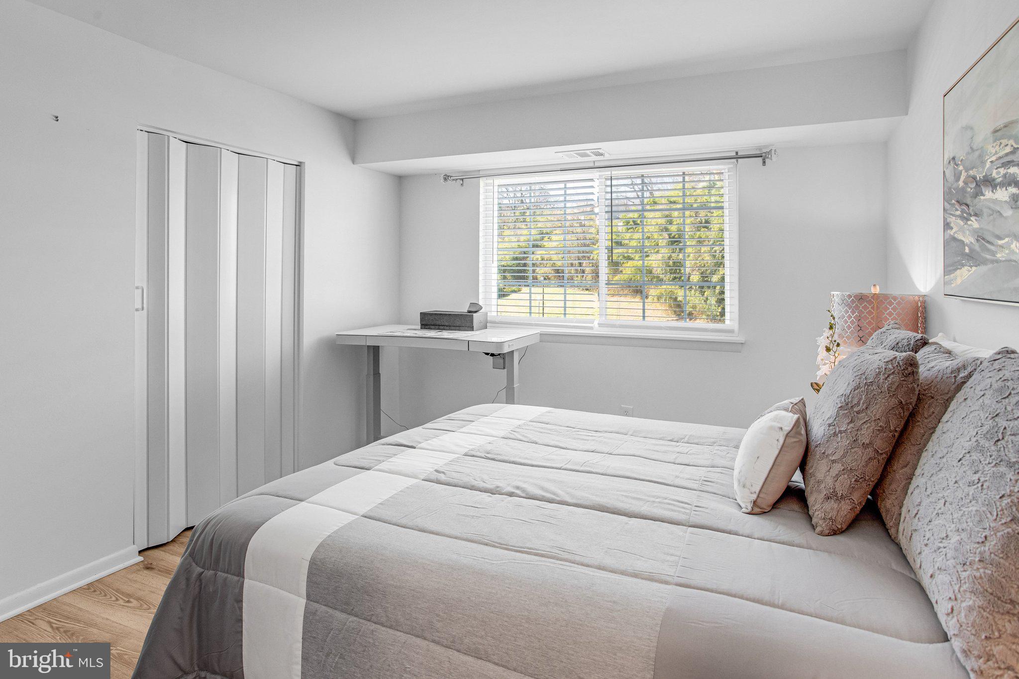 1521 COLONIAL DRIVE 201