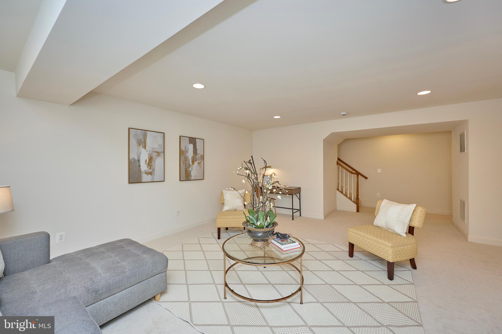 6910 BITTER ROOT COURT