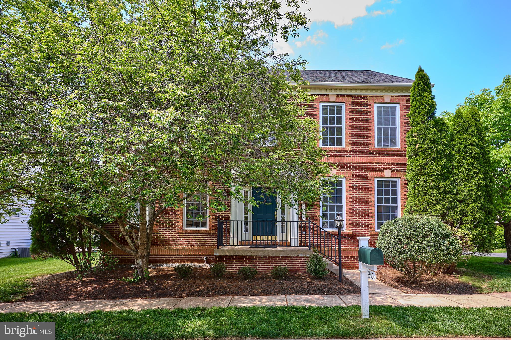 6910 BITTER ROOT COURT