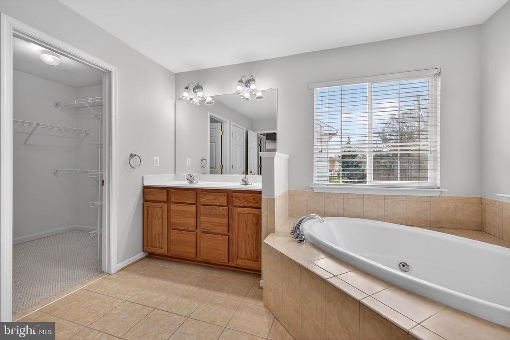 8166 TENBROOK DRIVE