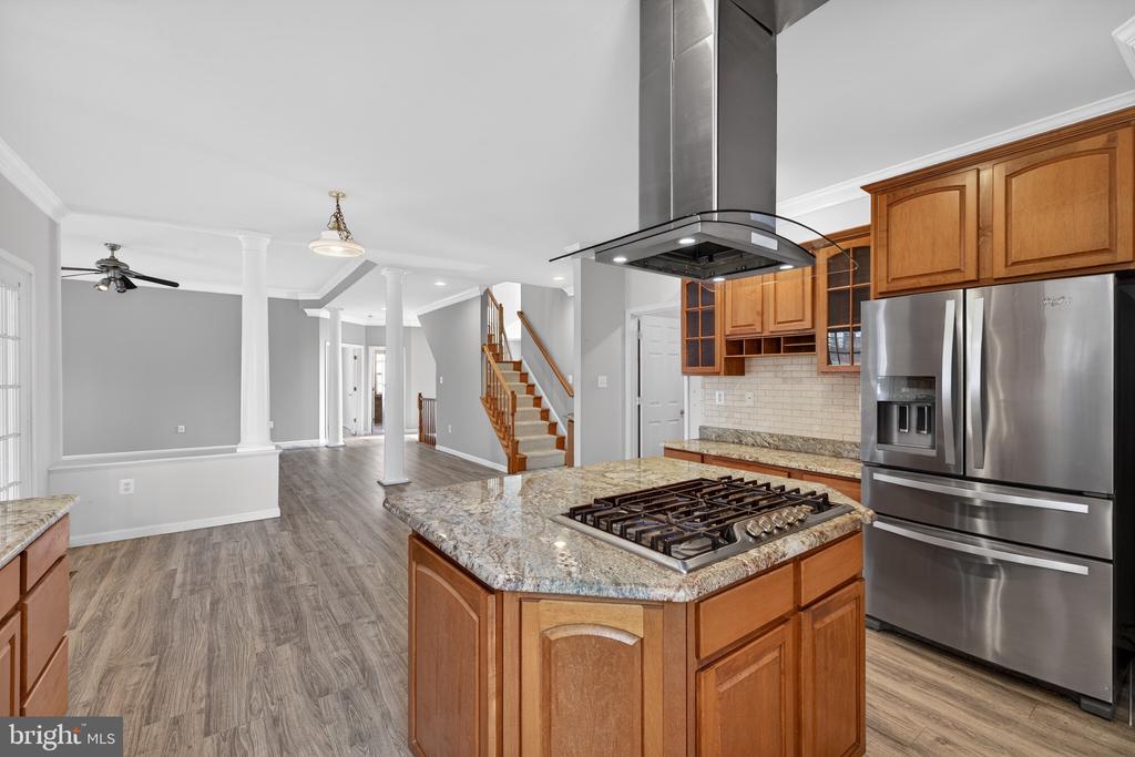 8166 TENBROOK DRIVE
