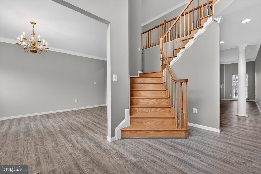 8166 TENBROOK DRIVE