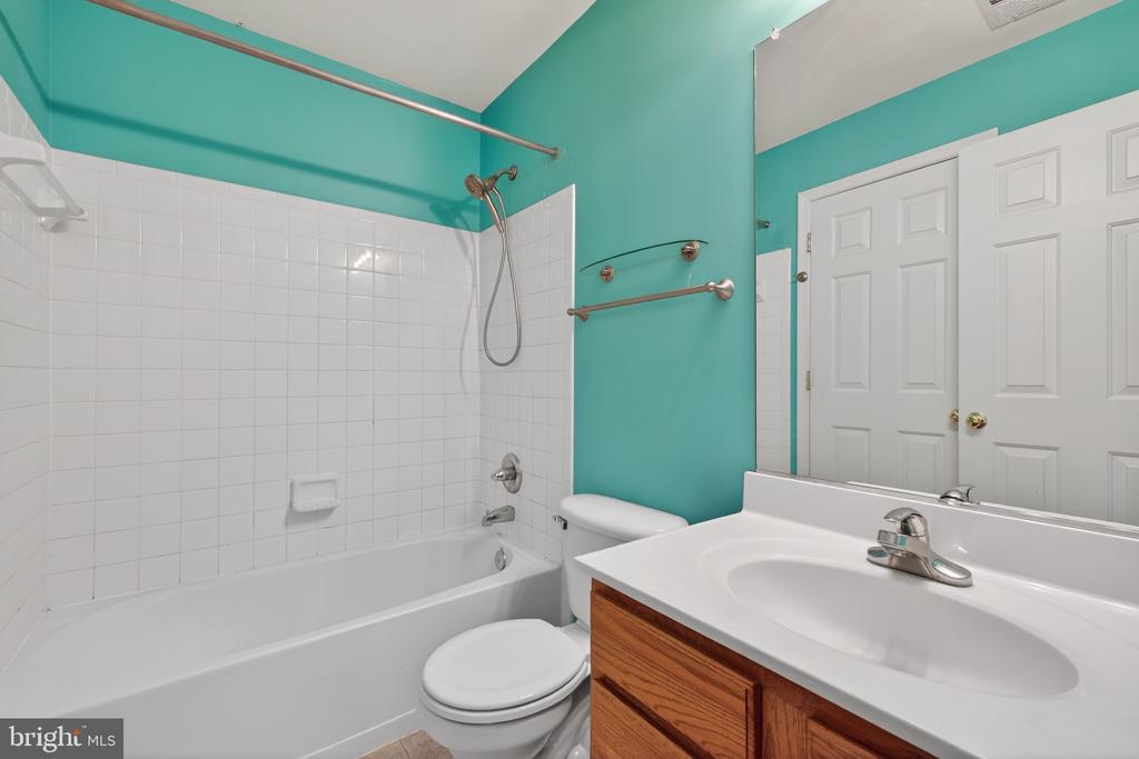 8166 TENBROOK DRIVE