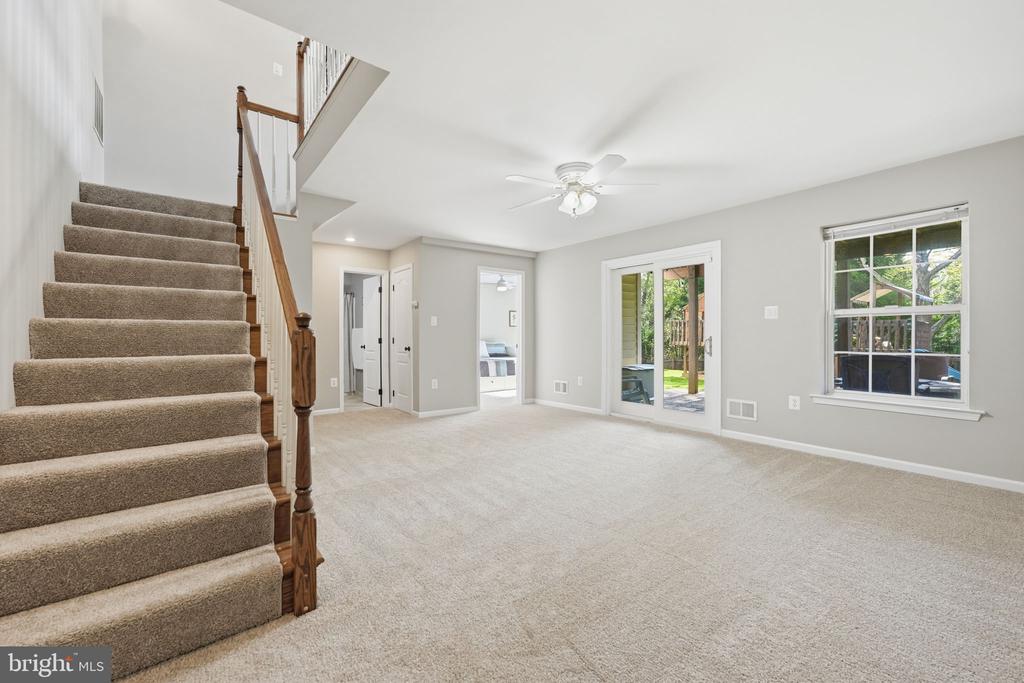 15577 TRISAIL COURT