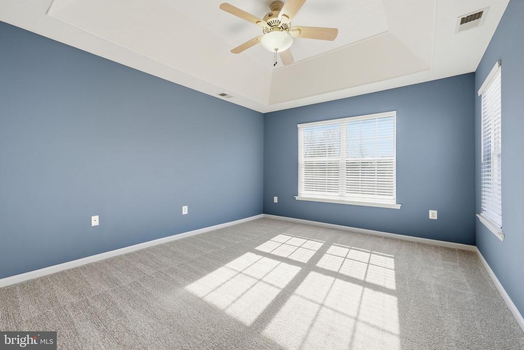 15577 TRISAIL COURT