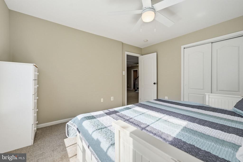 15577 TRISAIL COURT