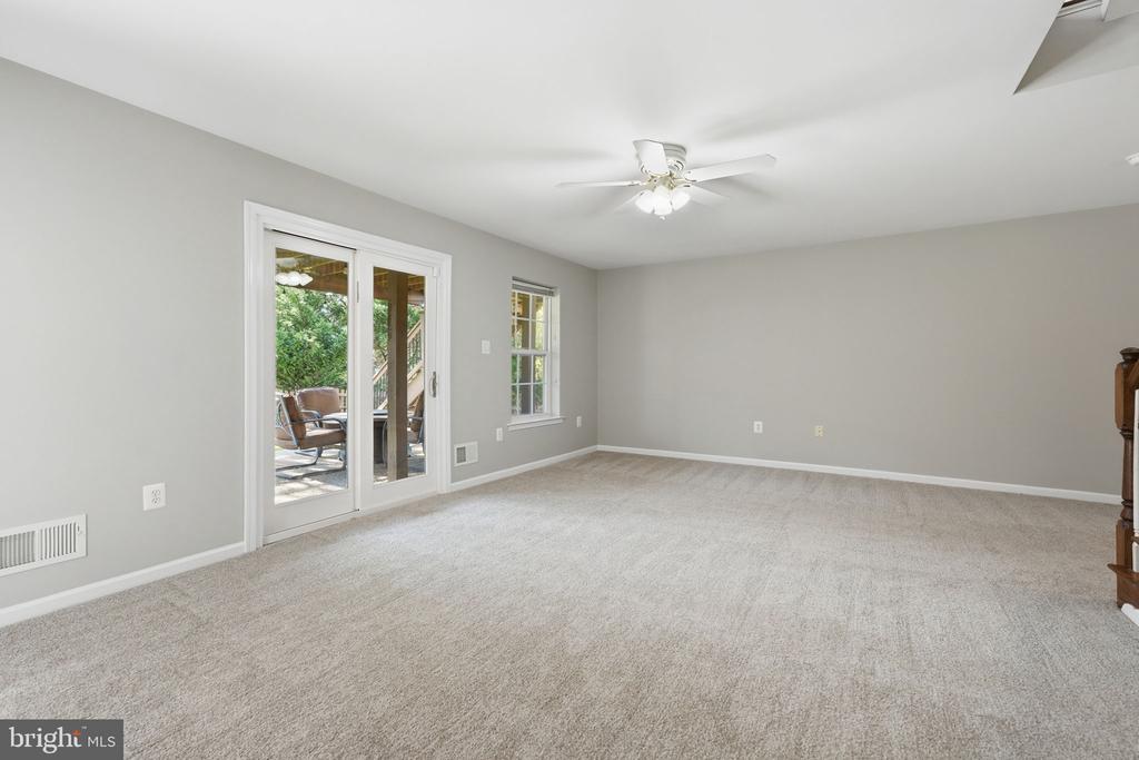 15577 TRISAIL COURT