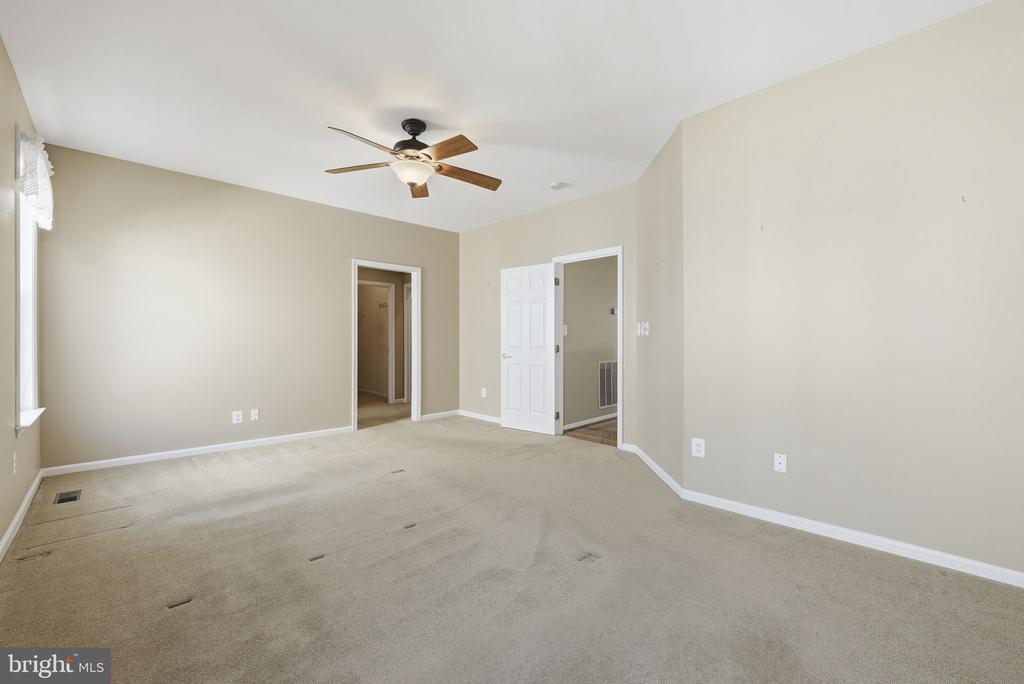 6344 AVINGTON PLACE