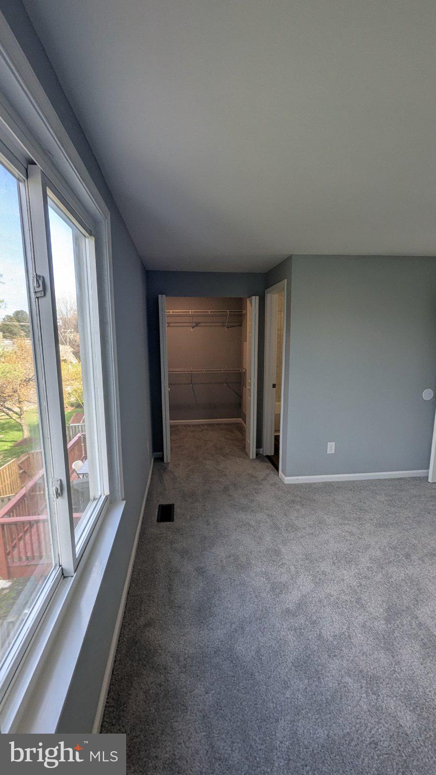 3460 BROOKVILLE LANE