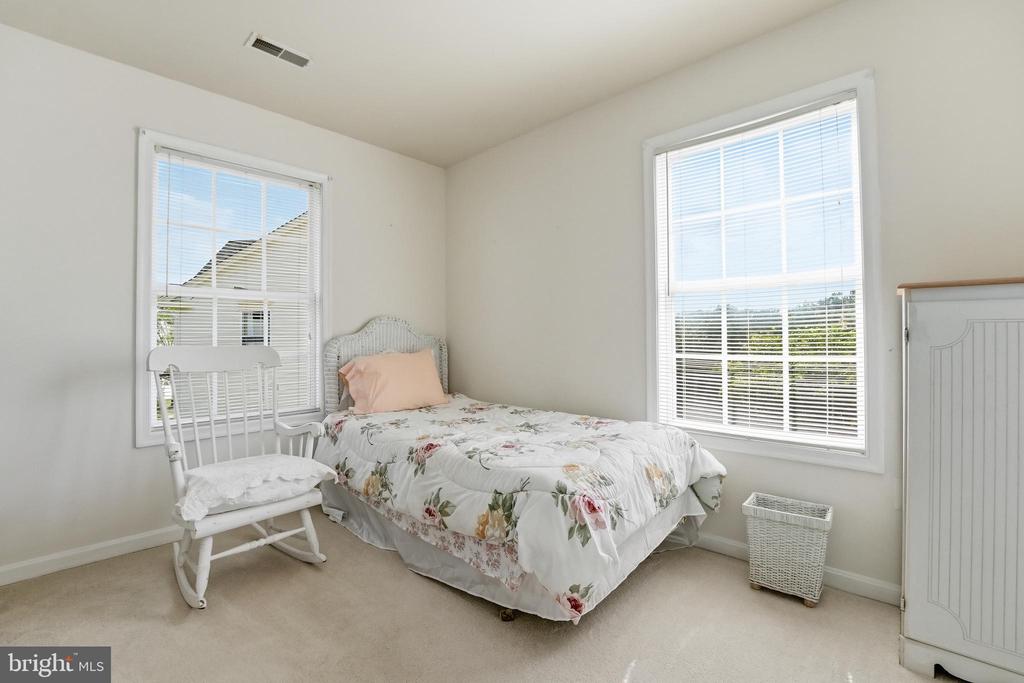 13568 FILLY COURT