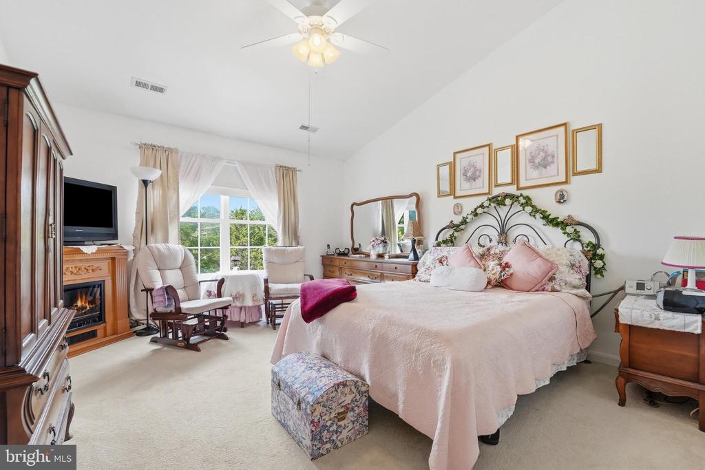 13568 FILLY COURT