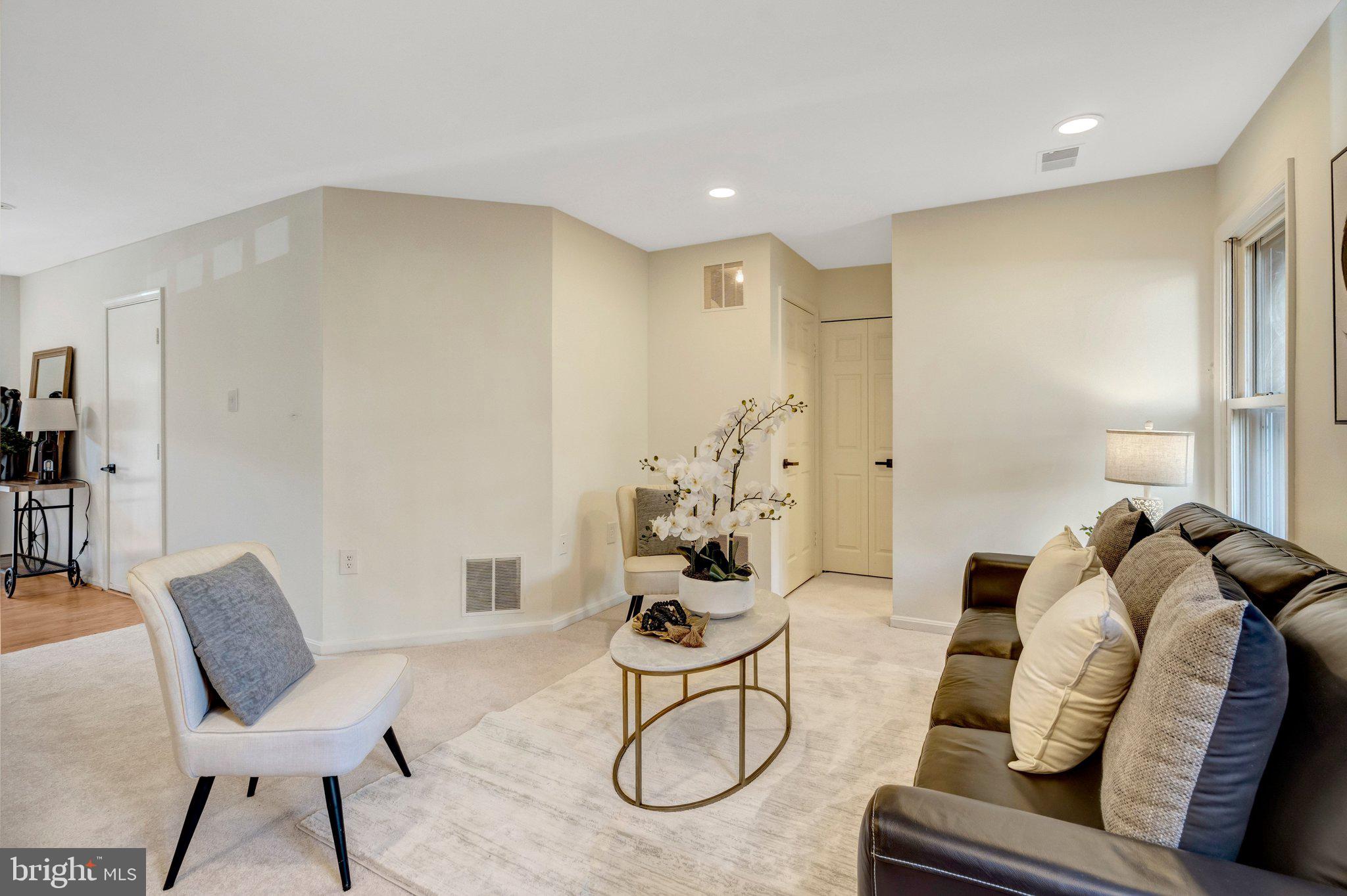 10278 JAMAICA LANE