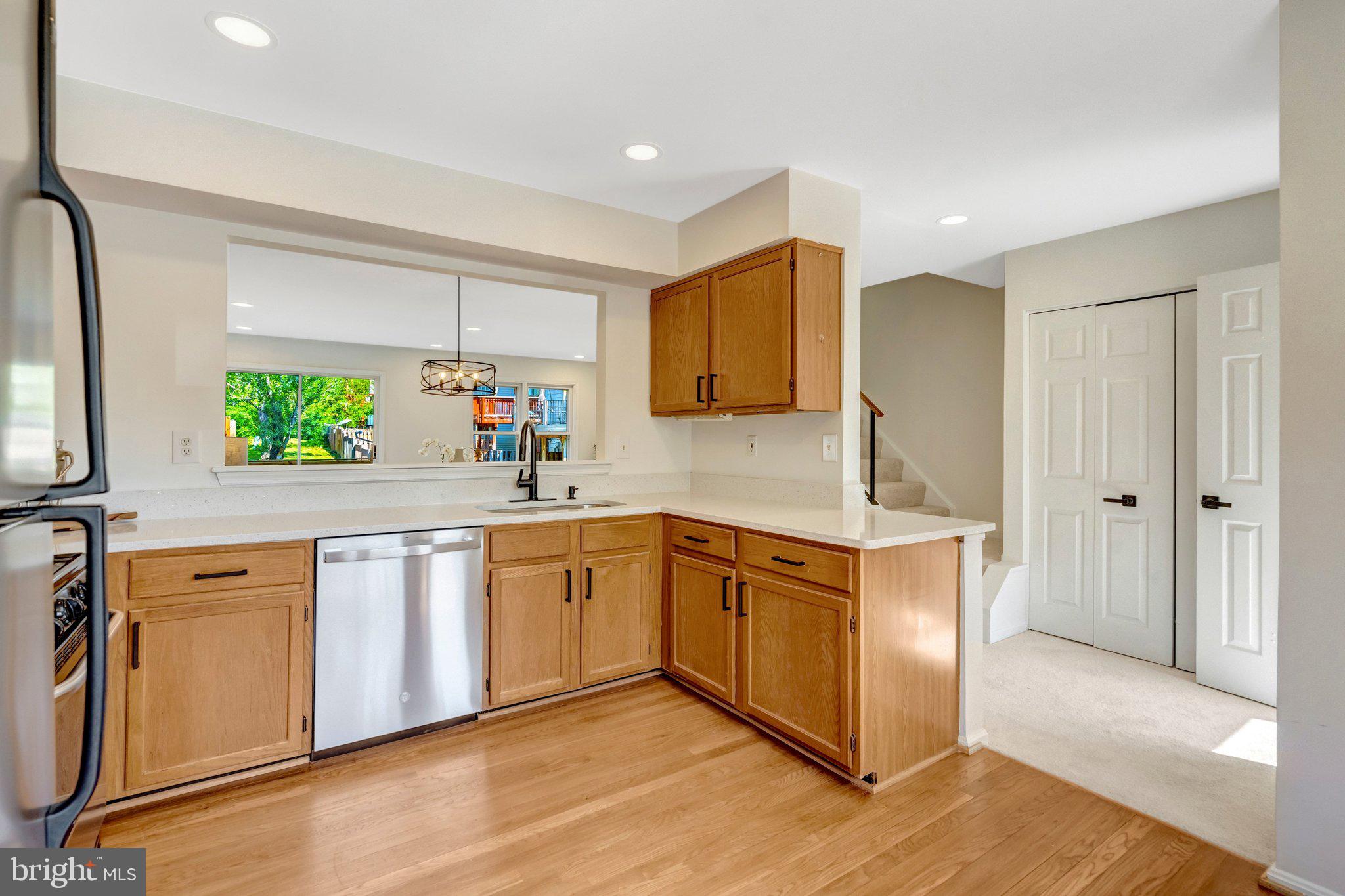 10278 JAMAICA LANE