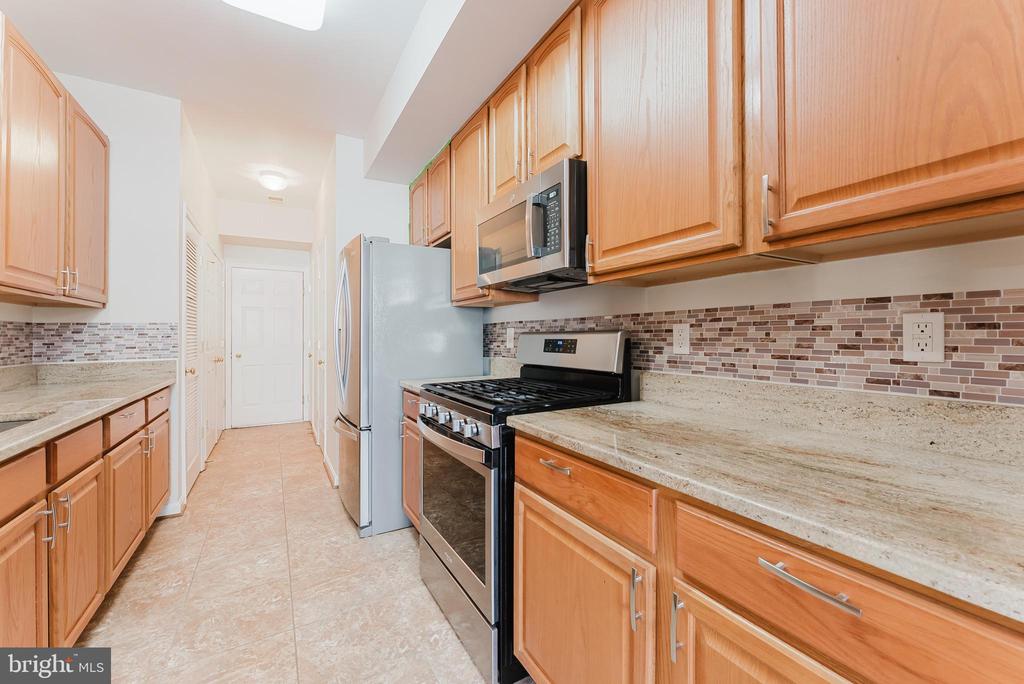 13075 SIDLAW HILLS LANE