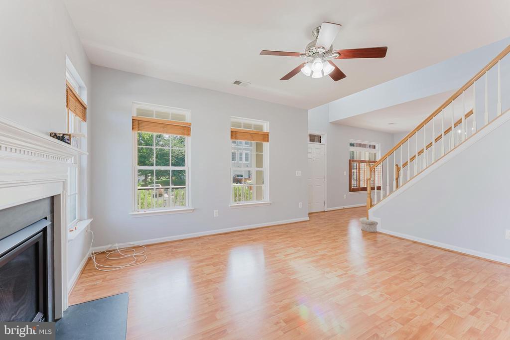 13075 SIDLAW HILLS LANE