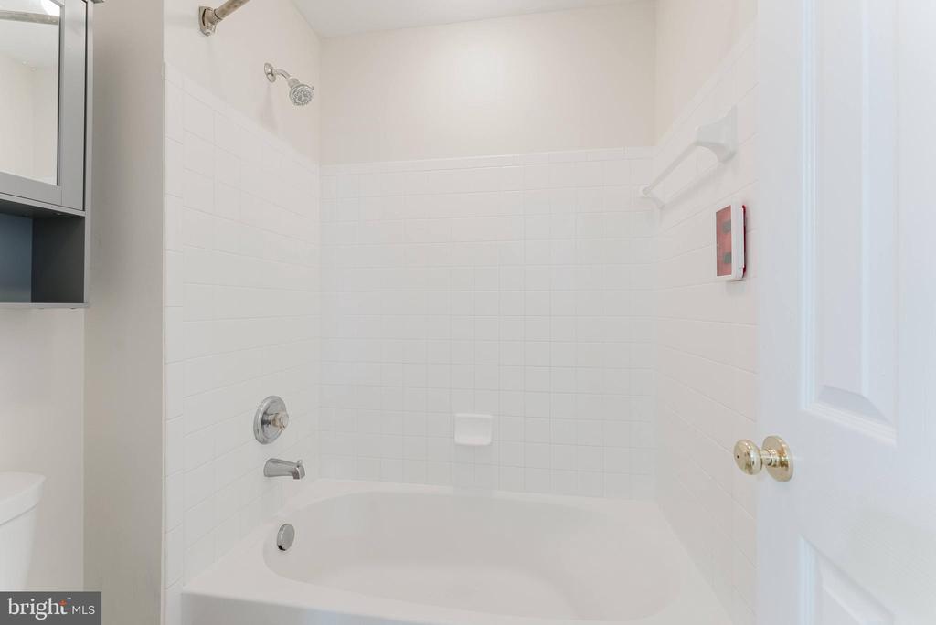 13075 SIDLAW HILLS LANE