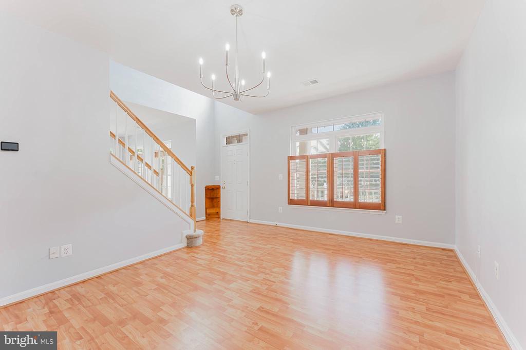 13075 SIDLAW HILLS LANE