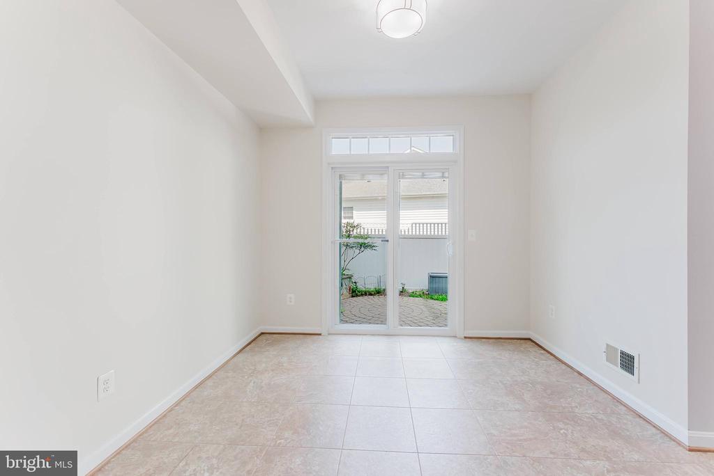 13075 SIDLAW HILLS LANE