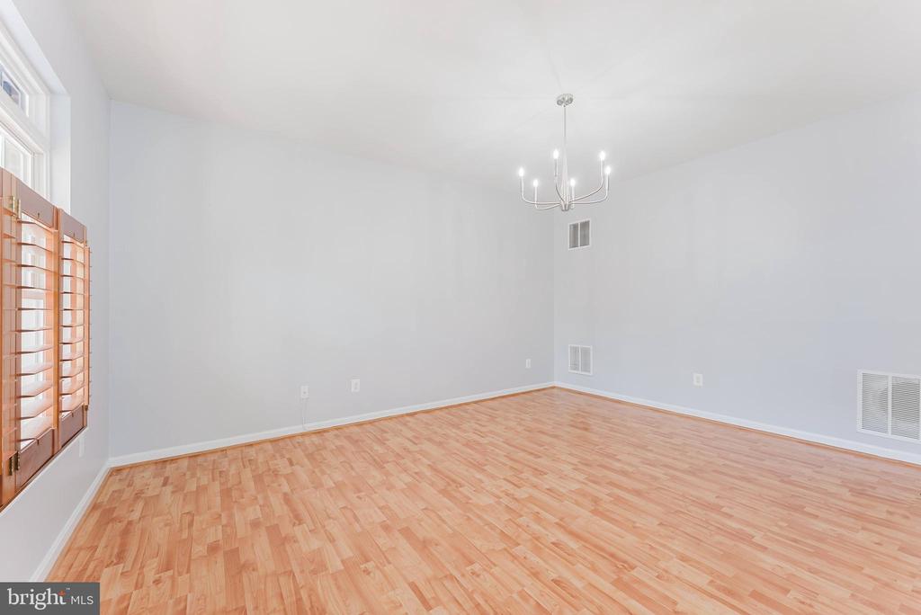 13075 SIDLAW HILLS LANE