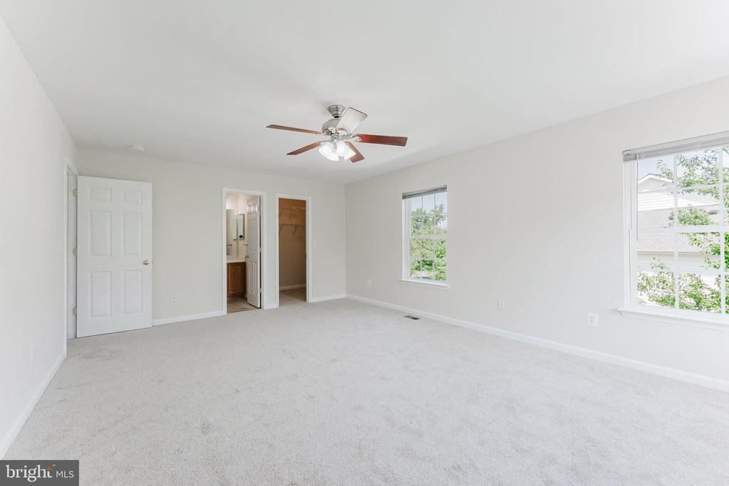 13075 SIDLAW HILLS LANE