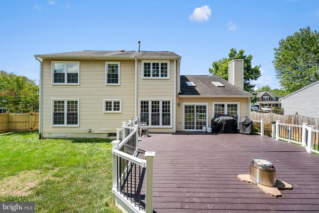 8100 TALL TIMBER DRIVE
