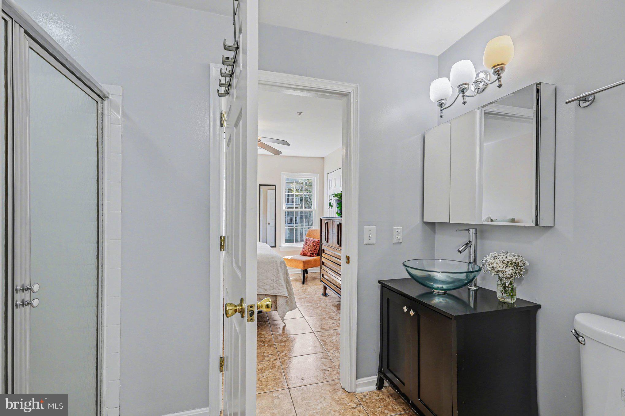 1067 GARDENVIEW LOOP 201