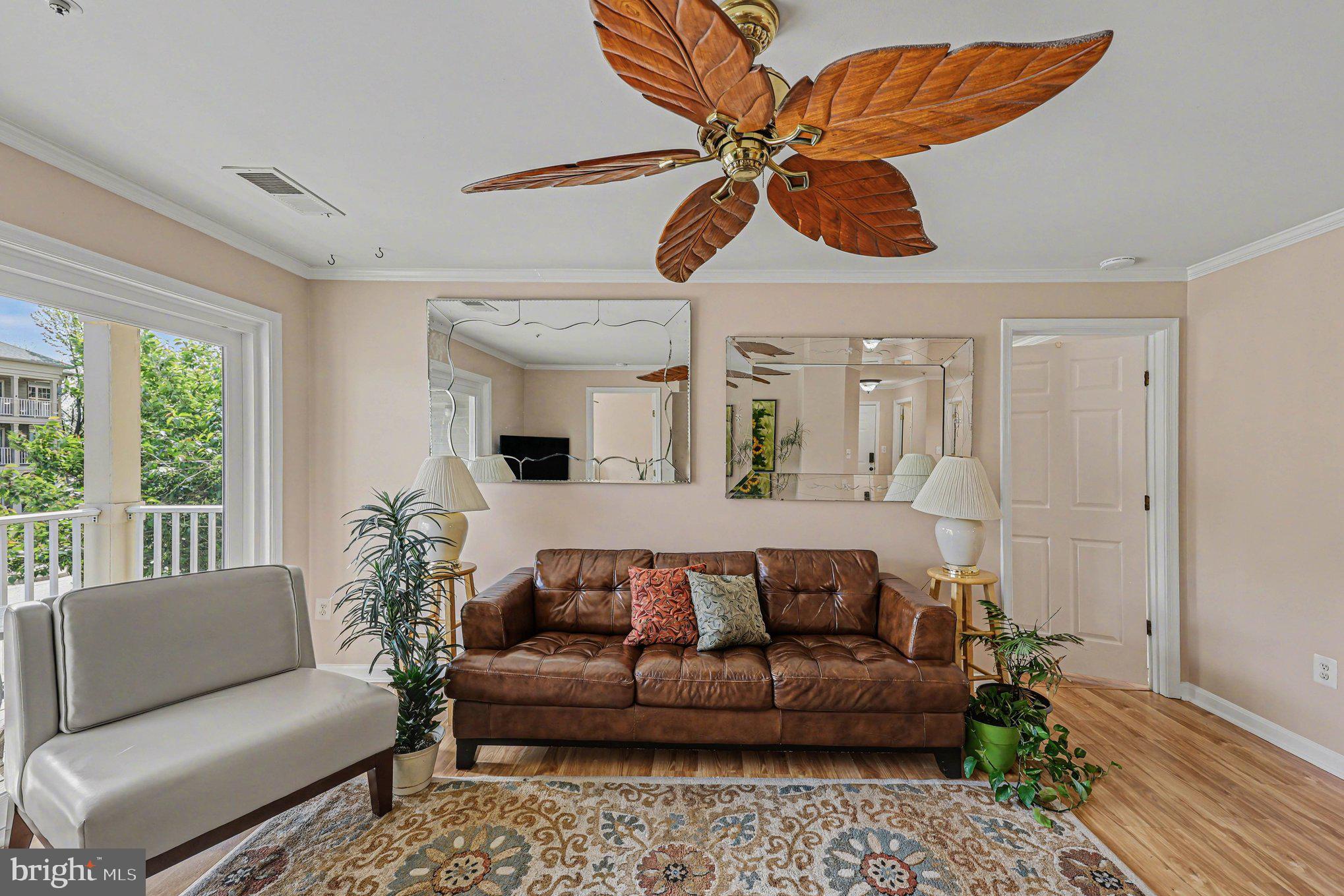 1067 GARDENVIEW LOOP 201