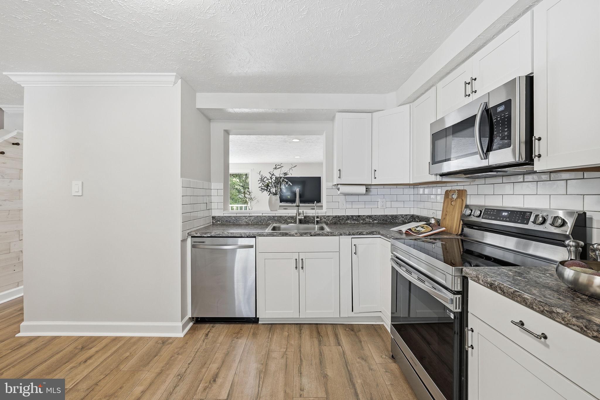 4905 SUGAR MAPLE LANE