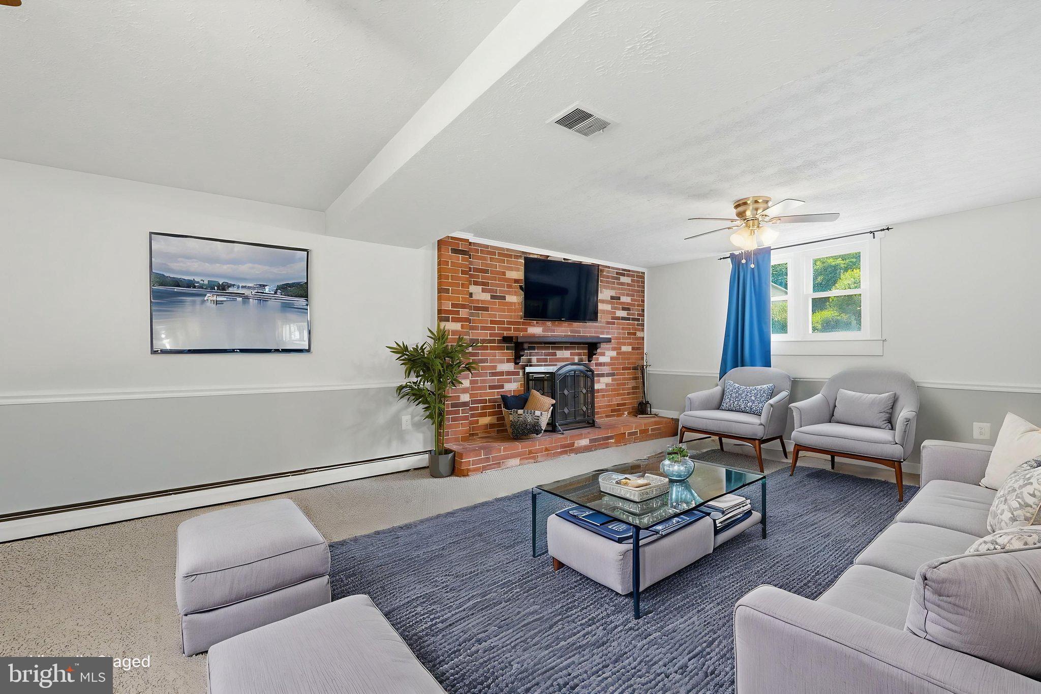 4527 GLENDALE ROAD