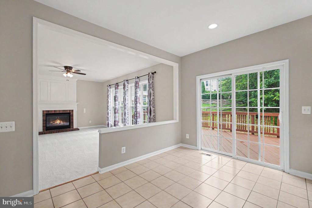 15082 STEPPING STONE DRIVE