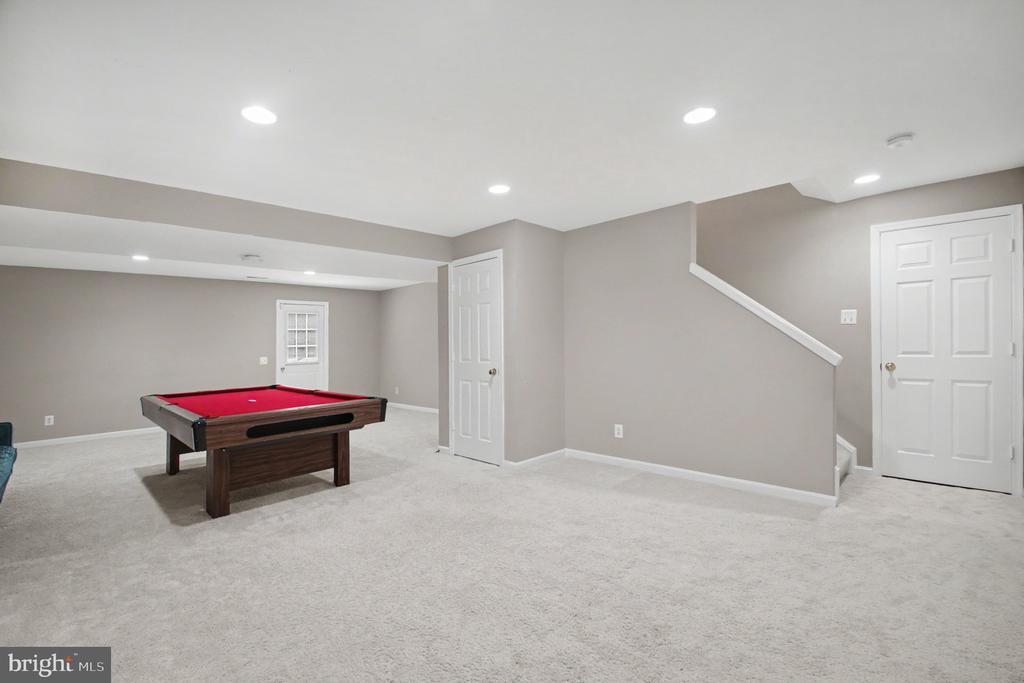 15082 STEPPING STONE DRIVE
