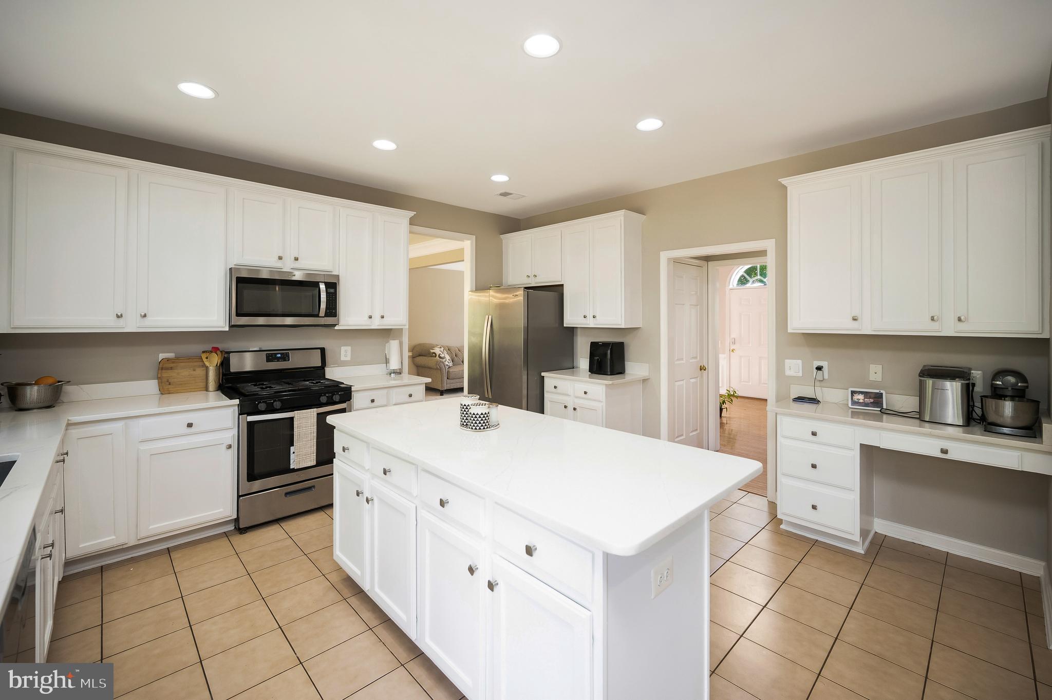 15082 STEPPING STONE DRIVE