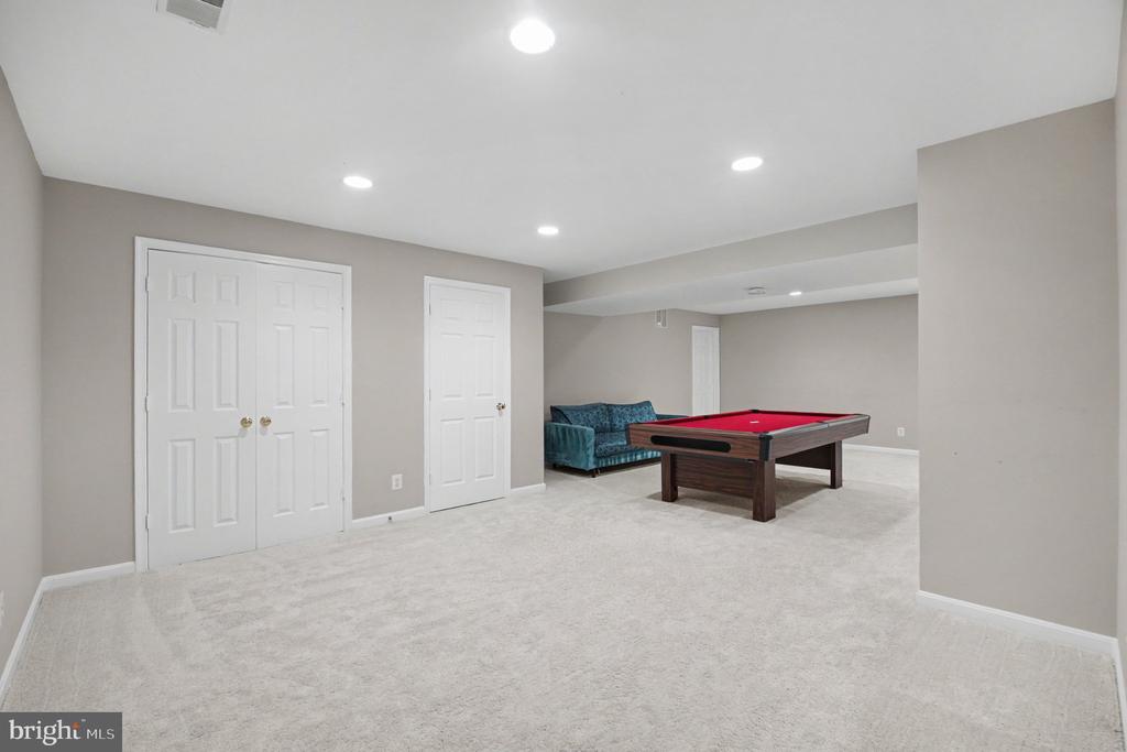 15082 STEPPING STONE DRIVE