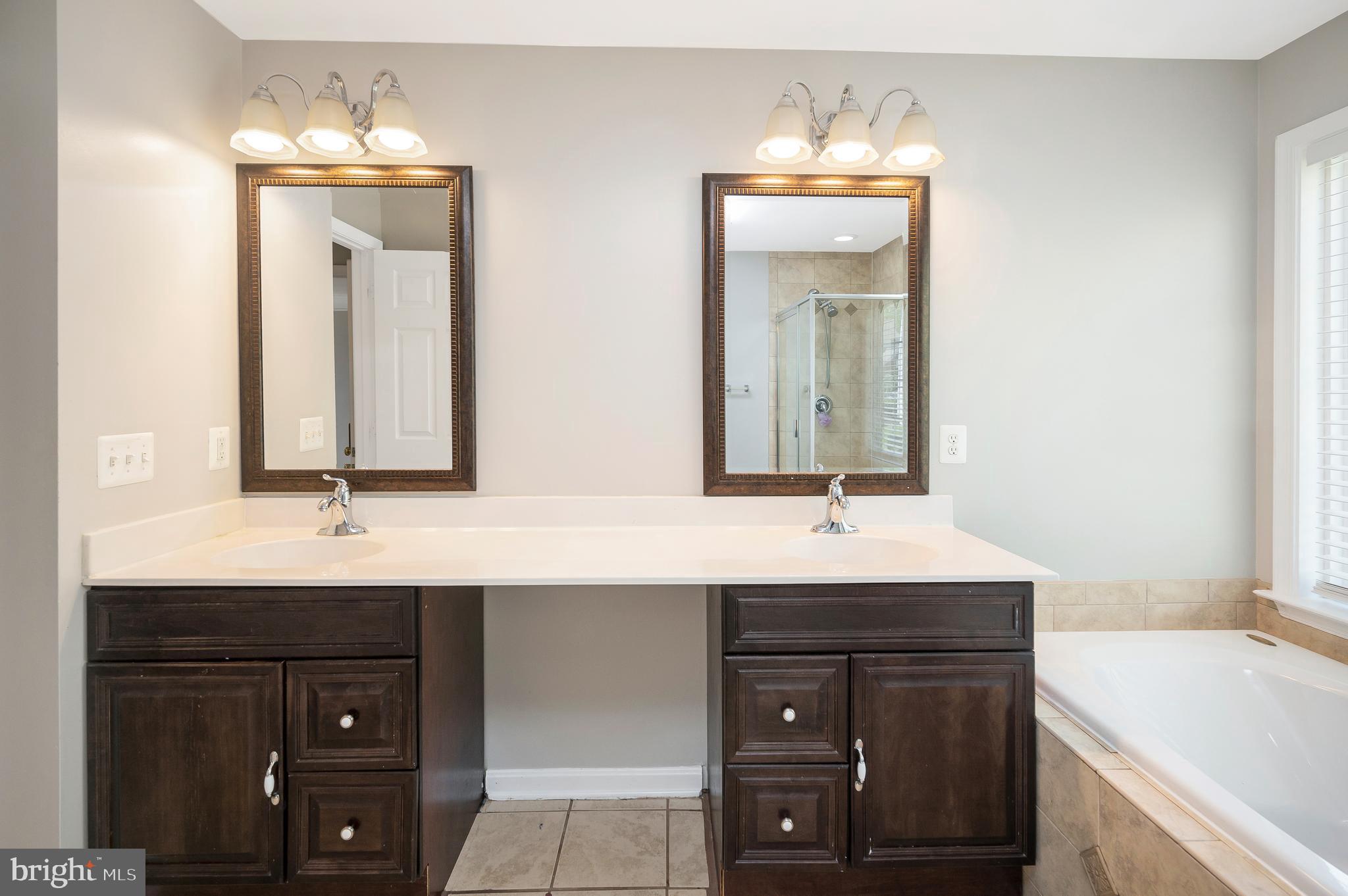 15082 STEPPING STONE DRIVE