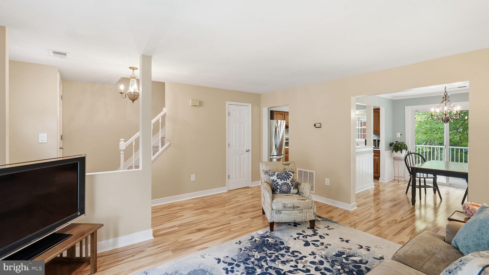 2866 BURGUNDY PLACE