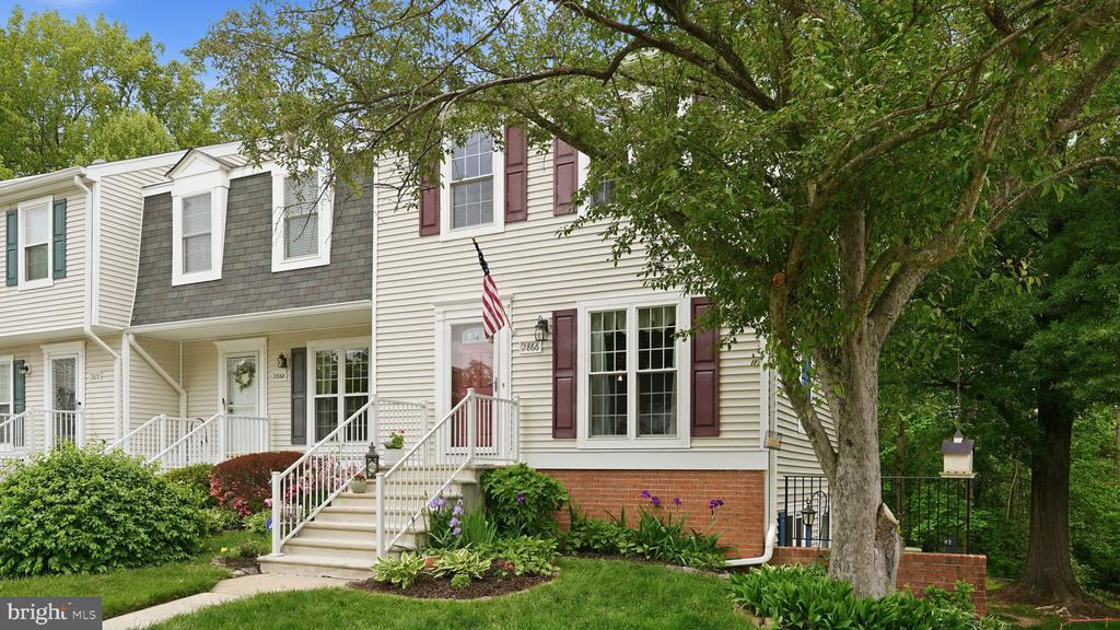 2866 BURGUNDY PLACE