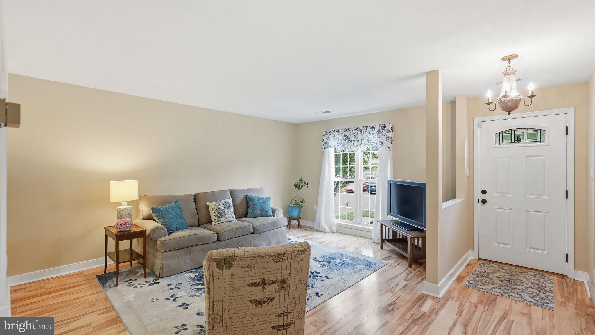2866 BURGUNDY PLACE