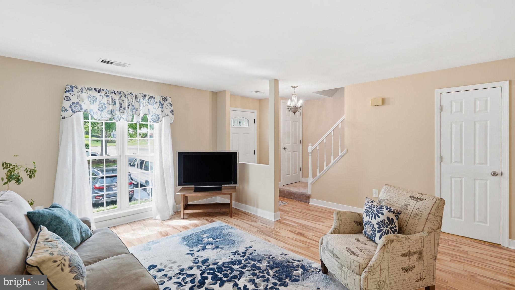 2866 BURGUNDY PLACE