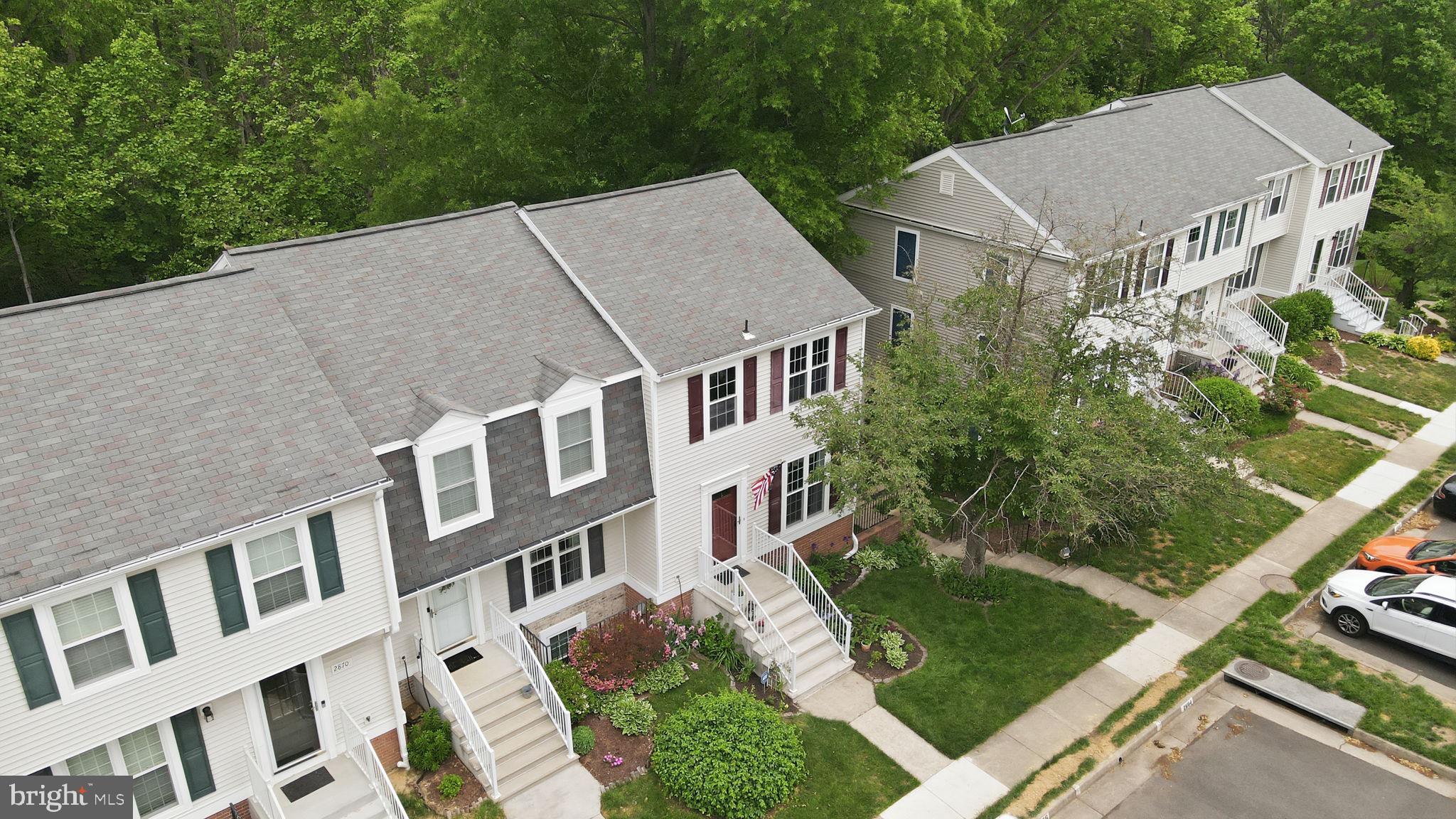 2866 BURGUNDY PLACE