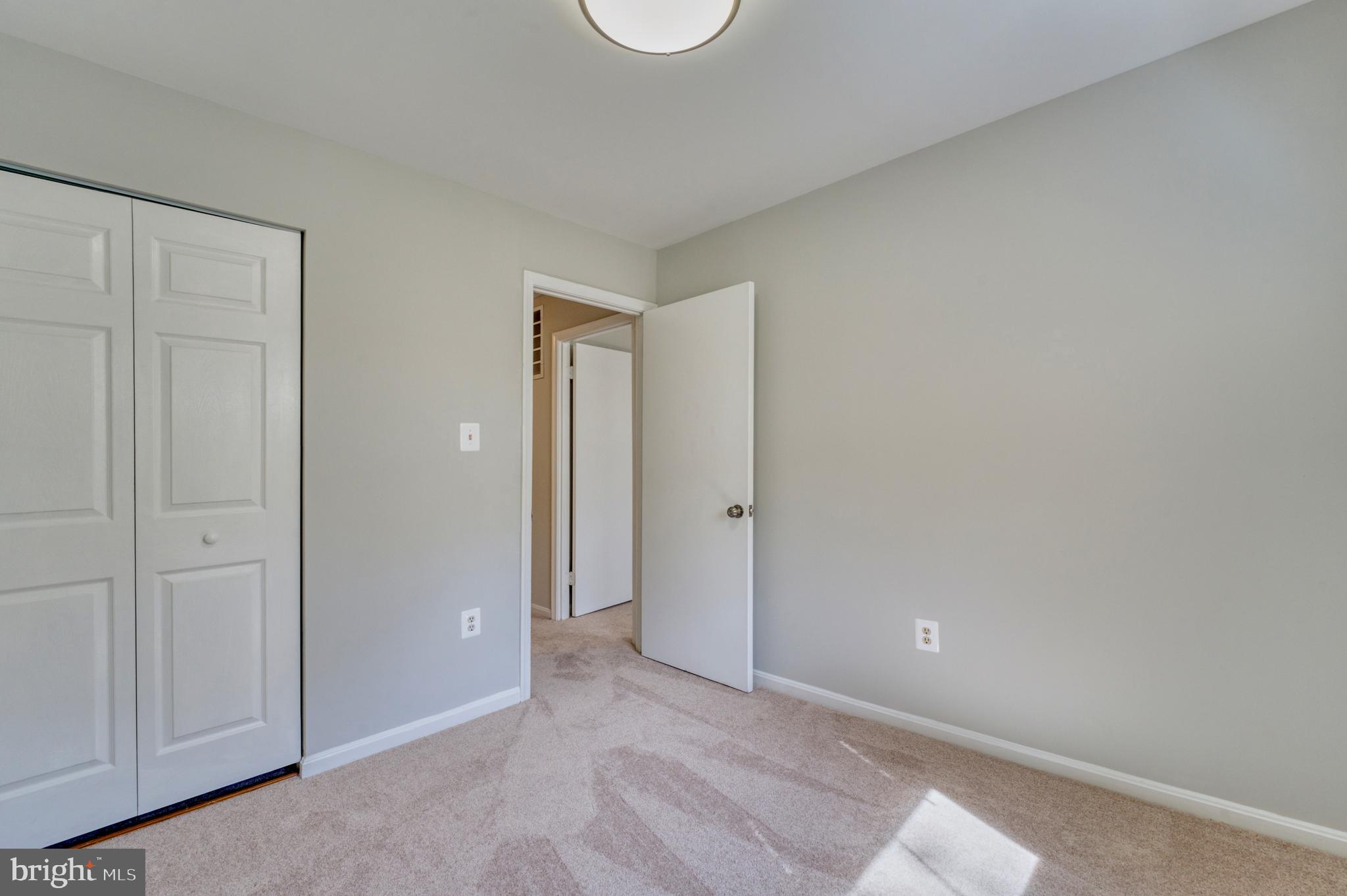 12488 SKIPPER CIRCLE