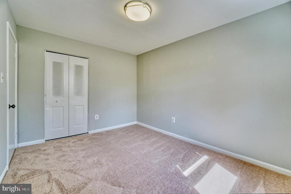 12488 SKIPPER CIRCLE