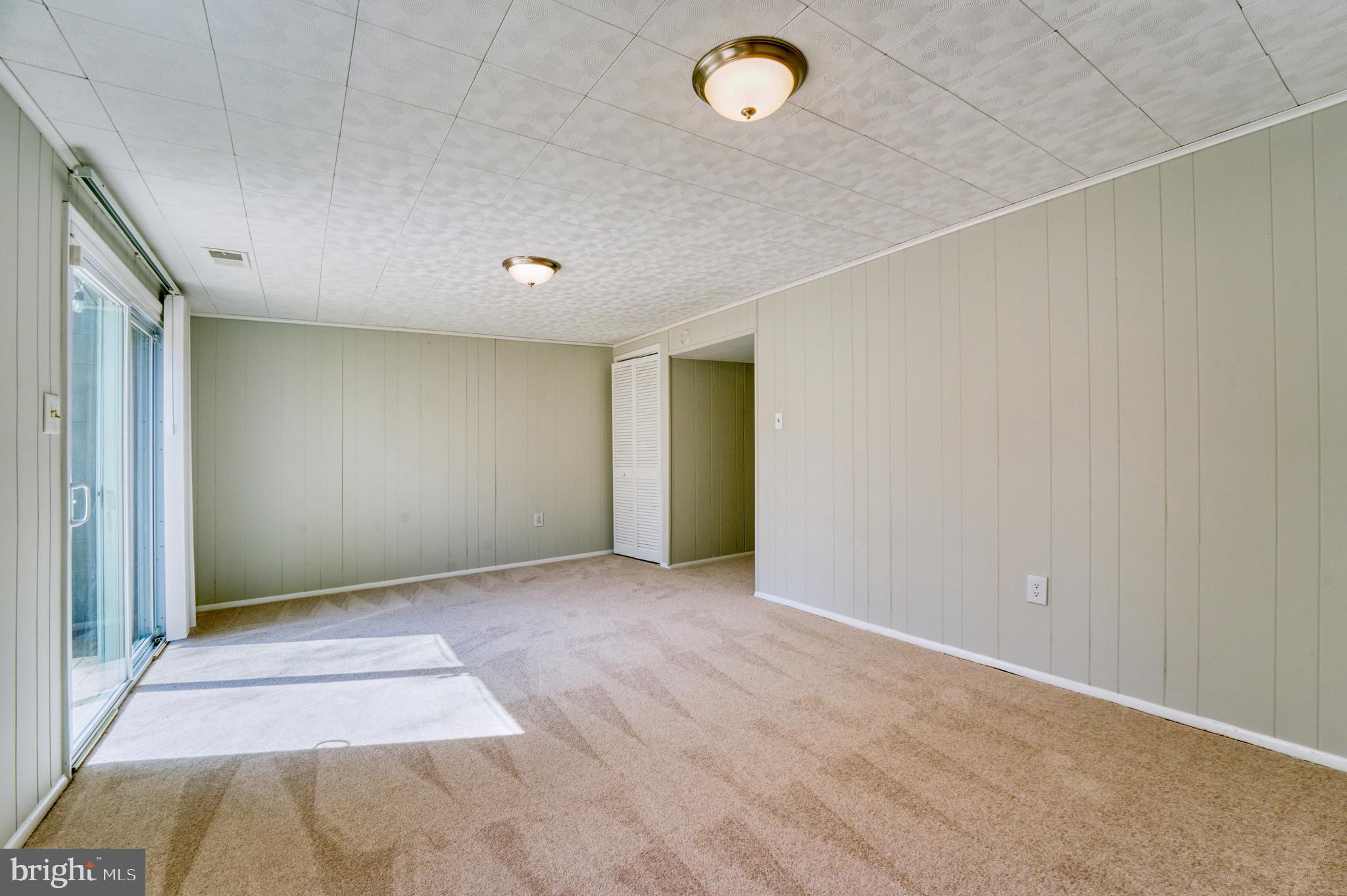 12488 SKIPPER CIRCLE