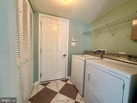 7015 TREK WAY